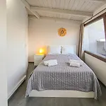 Charming Old Tannery House With Spacious Veranda And Stunning Sea View! Chania (Crete)