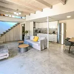 Charming Old Tannery House With Spacious Veranda And Stunning Sea View! Ferienhaus