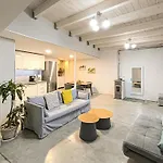 Charming Old Tannery House With Spacious Veranda And Stunning Sea View! Ferienhaus *