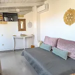 Ferienhaus Charming Old Tannery House With Spacious Veranda And Stunning Sea View! Chania (Crete)