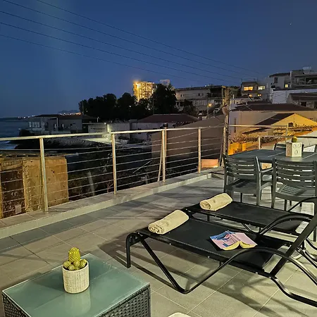 بيت للعطل Charming Old Tannery House With Spacious Veranda And Stunning Sea View!