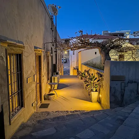 Charming Old Tannery House With Spacious Veranda And Stunning Sea View! 펜션 *