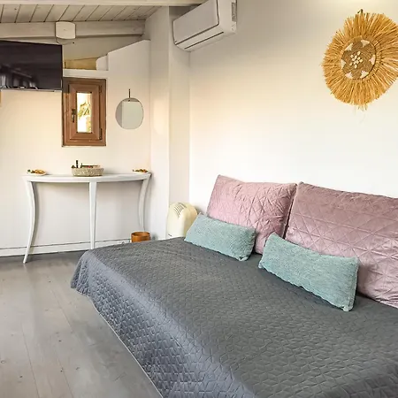 Charming Old Tannery House With Spacious Veranda And Stunning Sea View! Dom wakacyjny *