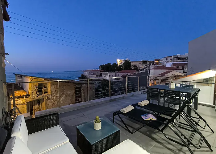 別荘 Charming Old Tannery House With Spacious Veranda And Stunning Sea View! ハニア