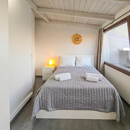 Charming Old Tannery House With Spacious Veranda And Stunning Sea View! 하니아