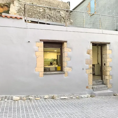 Charming Old Tannery House With Spacious Veranda And Stunning Sea View!