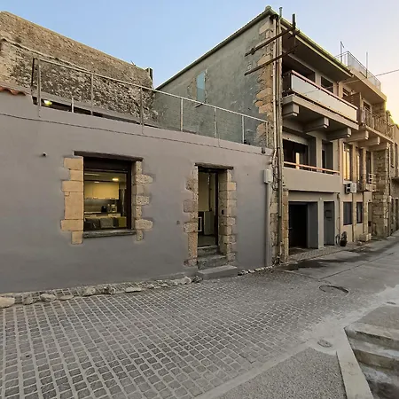 Charming Old Tannery House With Spacious Veranda And Stunning Sea View!