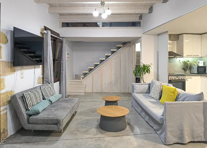 Charming Old Tannery House With Spacious Veranda And Stunning Sea View! * Ханья