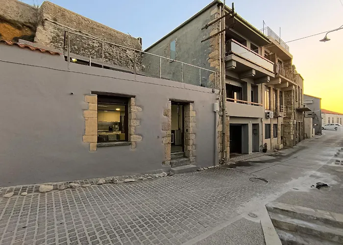 Charming Old Tannery House With Spacious Veranda And Stunning Sea View!